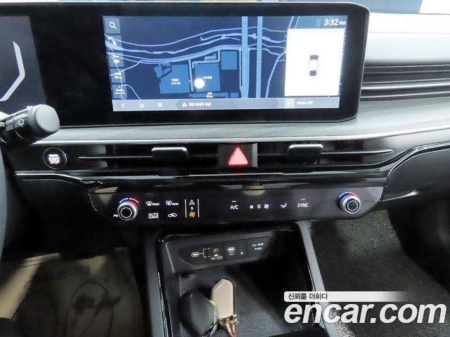 Kia K5 (III) 2.0 LPi Noblesse 2025 — фото 16
