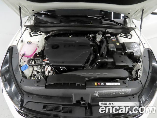 Kia K5 (III) 2.0 LPi Noblesse 2025 — фото 23