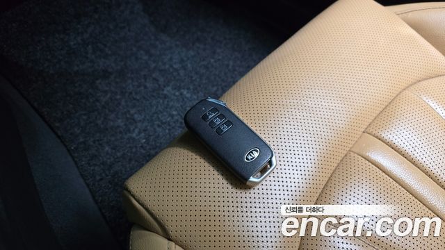 Kia K5 (III) 1.6 Turbo Signature 2020 — фото 15