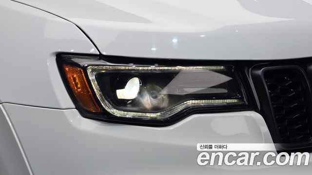 Jeep Grand Cherokee 3.6 Limited-X WK2 2019 — фото 28