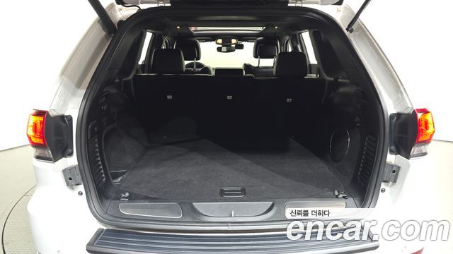 Jeep Grand Cherokee 3.6 Limited-X WK2 2019 — фото 34
