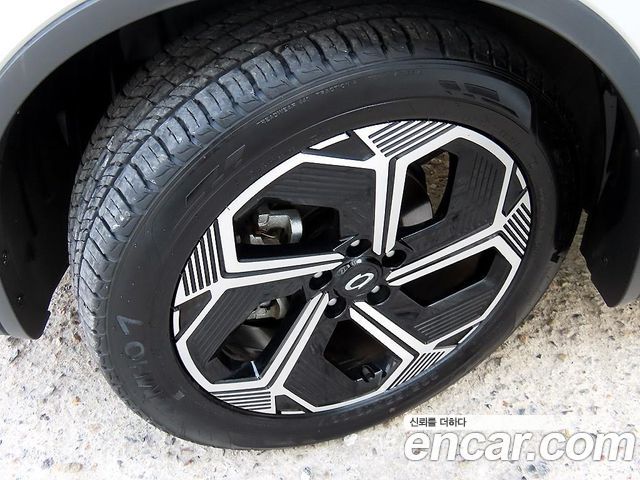 Renault Korea QM6 2.0 LPe RE 2WD 2024 — фото 5