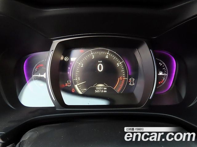 Renault Korea QM6 2.0 LPe RE 2WD 2024 — фото 8