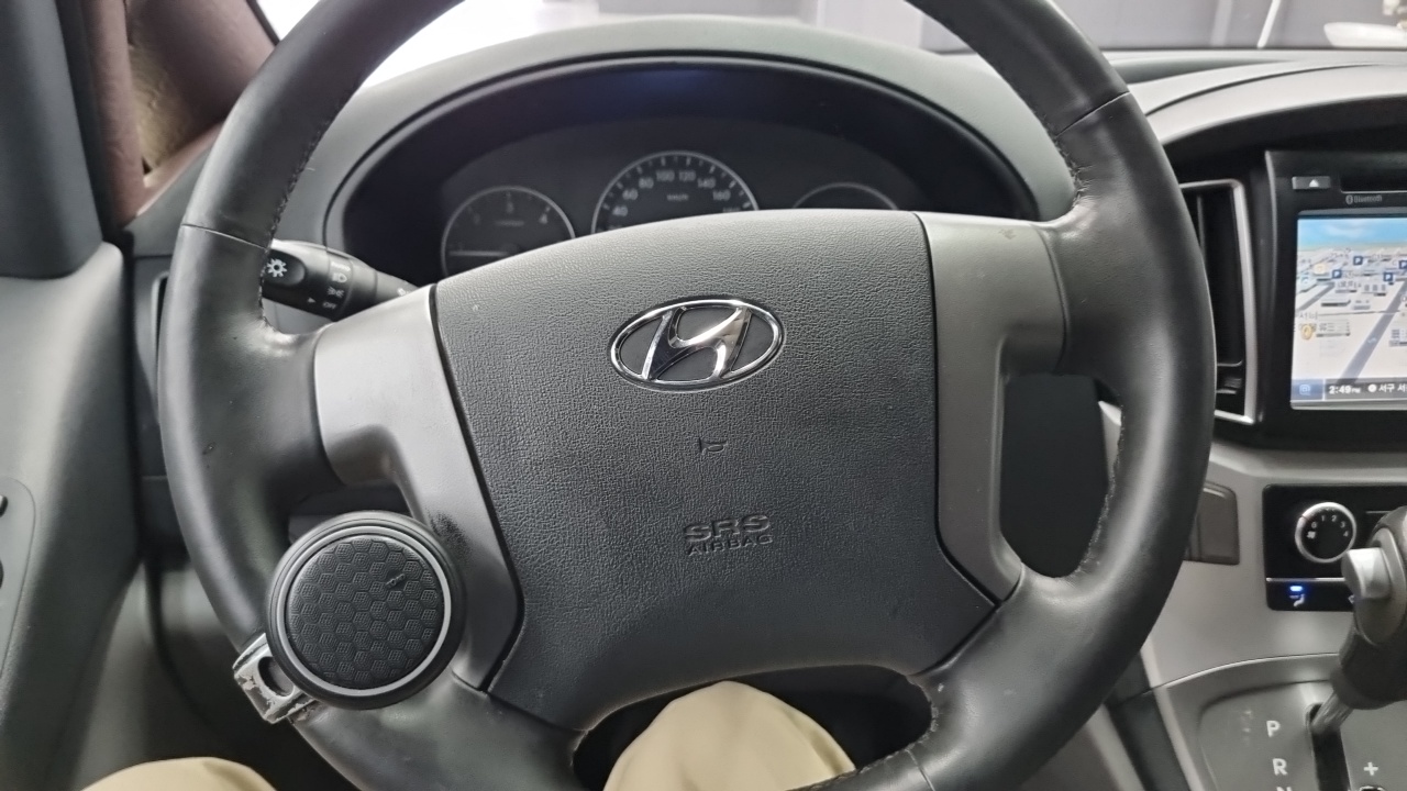Hyundai Grand Starex Van 3-Seater Smart 2018 — фото 8