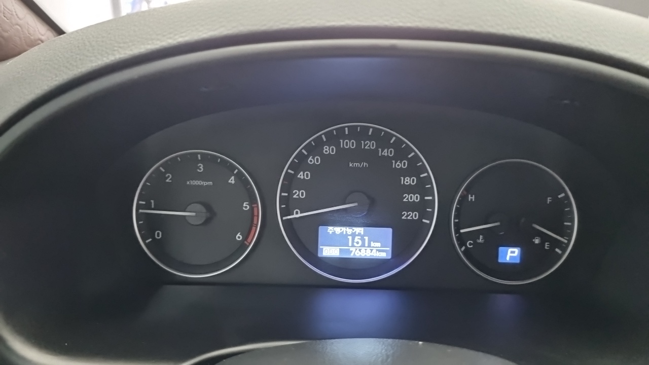 Hyundai Grand Starex Van 3-Seater Smart 2018 — фото 20