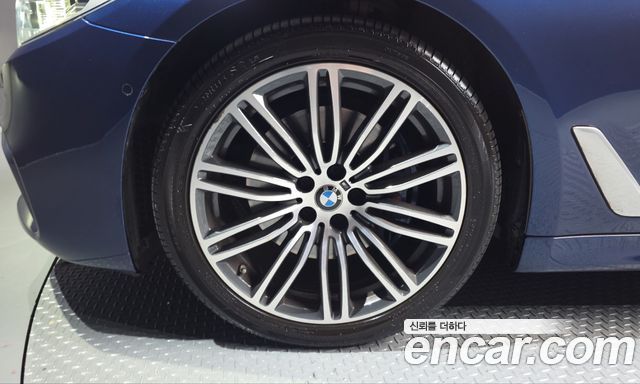 BMW 5 Series (G30) 530i M Sport Package Plus 2020 — фото 5