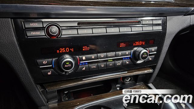 BMW 7 Series (F01) 730d xDrive 2014 — фото 38