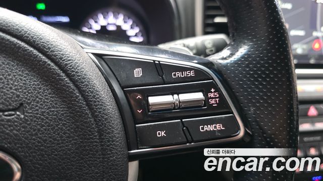 Kia Sportage The Bold Diesel 2.0 2WD Prestige 2019 — фото 18