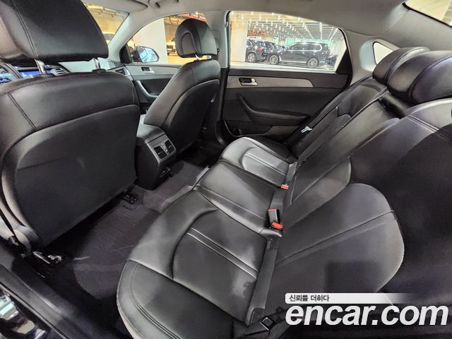 Hyundai Sonata (LF) 2.4 Style 2015 — фото 15