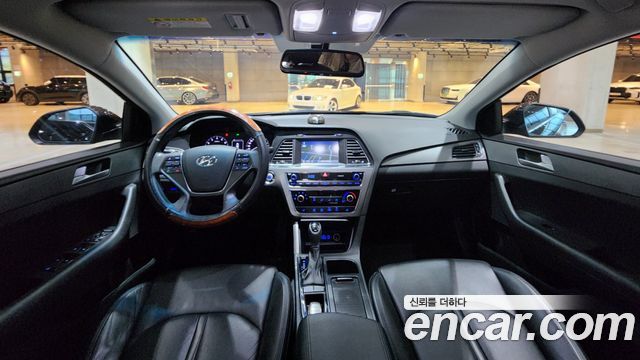 Hyundai Sonata (LF) 2.4 Style 2015 — фото 17