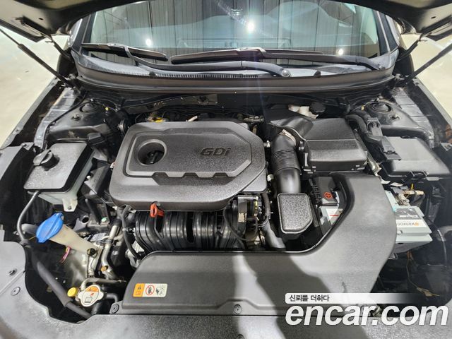 Hyundai Sonata (LF) 2.4 Style 2015 — фото 21