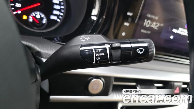 Kia K5 (III) 2.0 Prestige 2022 — фото 20