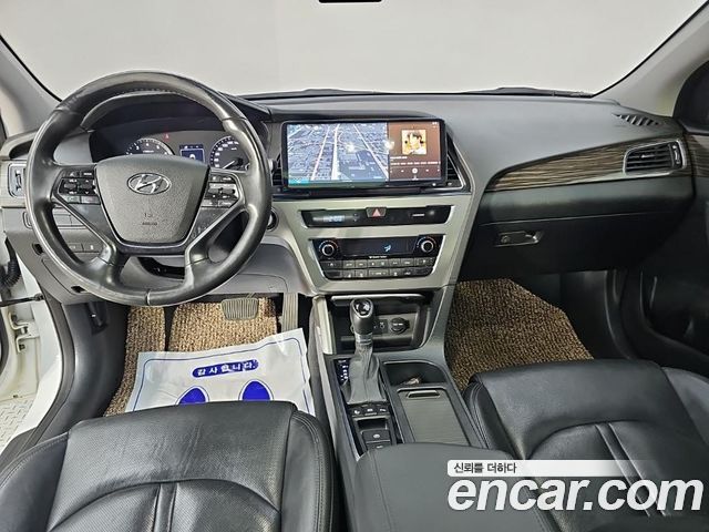 Hyundai Sonata (LF) LPI Modern(Handicapped)