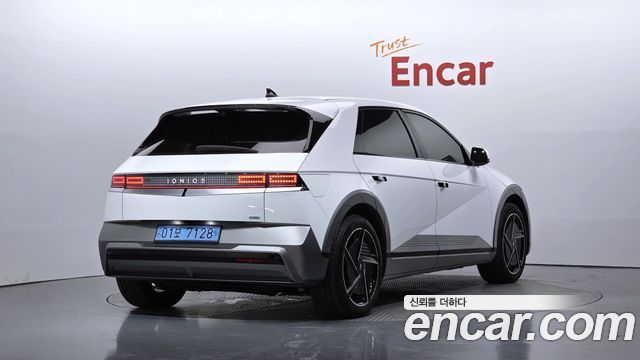 Hyundai Ioniq 5 Long Range AWD Prestige 2025 — фото 2