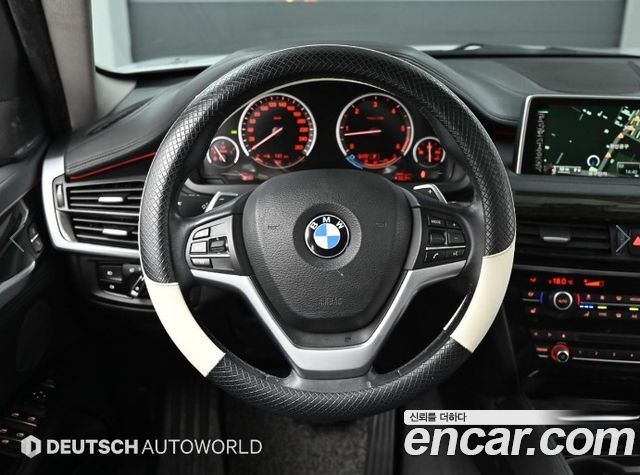 BMW X6 (F16) xDrive 40d 2015 — фото 17