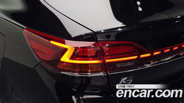 Kia K7 Premier 2.5 GDI X Edition 2020 — фото 23