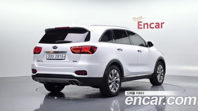 Kia Sorento Diesel 2.0 2WD Noblesse 2019 — фото 2