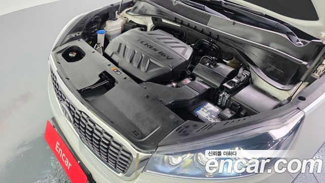 Kia Sorento Diesel 2.0 2WD Noblesse 2019 — фото 6