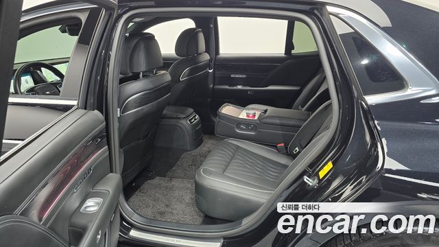 Genesis G90 (RS4) Gasoline 3.5 Turbo AWD 2023 — фото 11