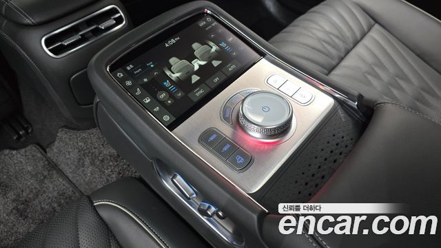 Genesis G90 (RS4) Gasoline 3.5 Turbo AWD 2023 — фото 18