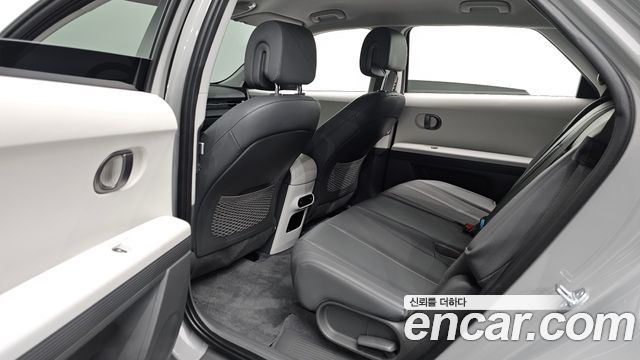 Hyundai Ioniq 5 Standard E-Value+ 2025 — фото 12