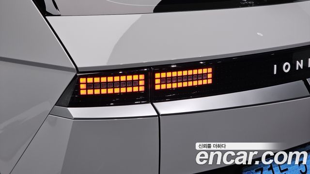 Hyundai Ioniq 5 Standard E-Value+ 2025 — фото 23