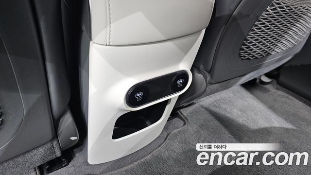Hyundai Ioniq 5 Standard E-Value+ 2025 — фото 32