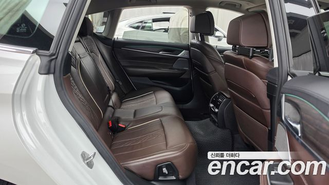 BMW 6 Series GT (G32) 620d Luxury 2020 — фото 12