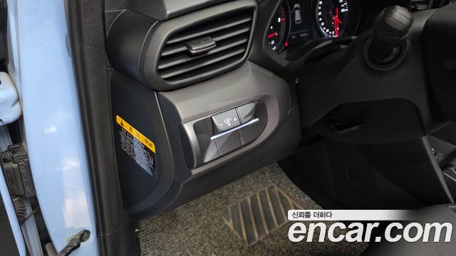 Hyundai Veloster (JS) 2.0 N 2020 — фото 36