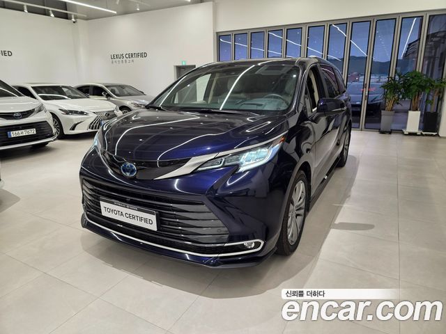Toyota Sienna (IV) 2.5 Hybrid 2WD