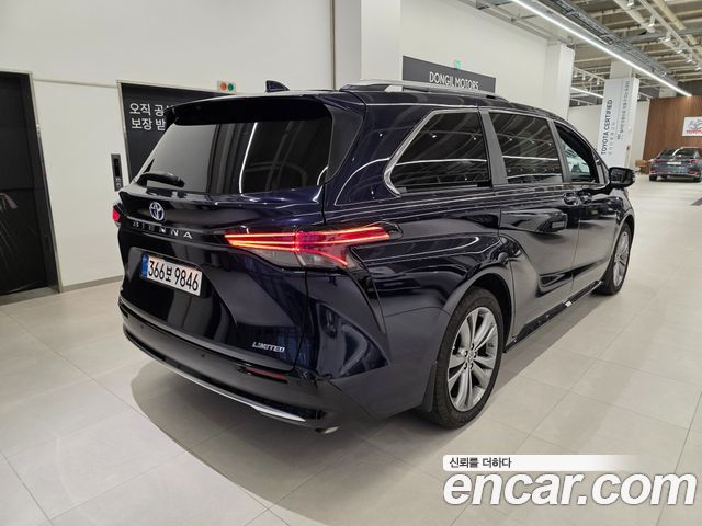 Toyota Sienna (IV) 2.5 Hybrid 2WD 2025 — фото 2