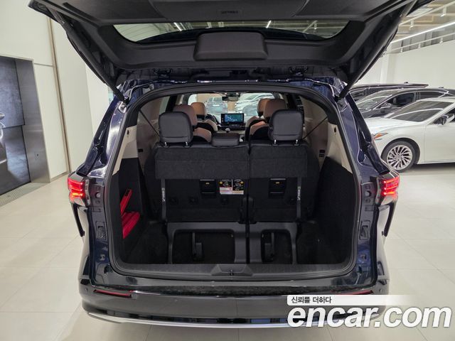 Toyota Sienna (IV) 2.5 Hybrid 2WD 2025 — фото 17