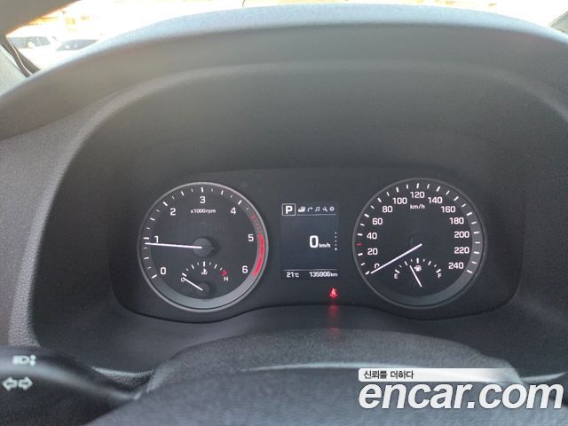 Hyundai Tucson Diesel 1.7 2WD Modern 2018 — фото 15
