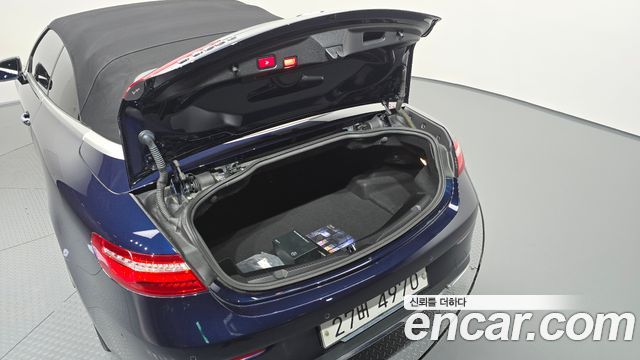 Mercedes-Benz E-Class (W213) E220d Cabriolet 2018 — фото 20