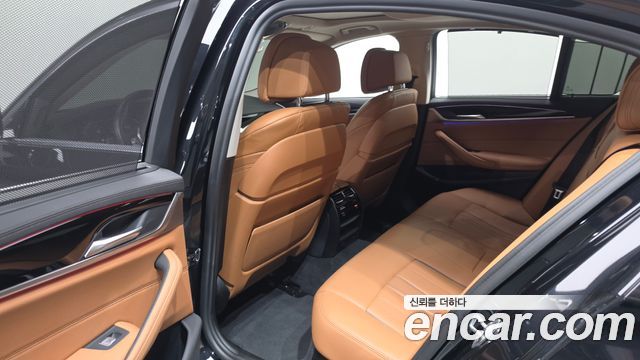 BMW 5 Series (G30) 520i Luxury 2022 — фото 26
