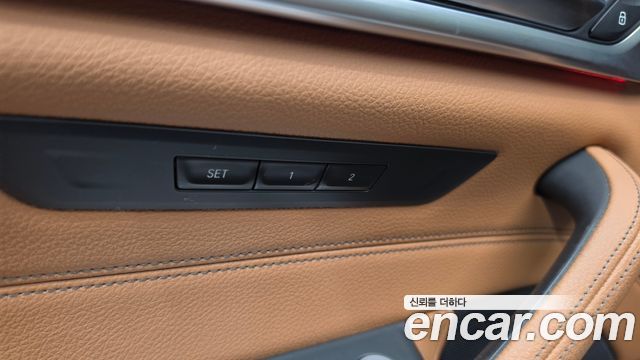 BMW 5 Series (G30) 520i Luxury 2022 — фото 29