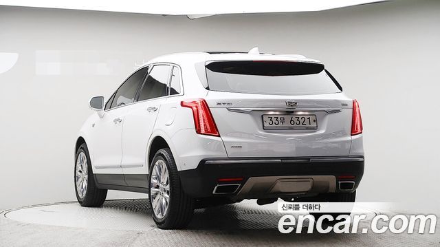 Cadillac XT5 3.6 Platinum 2019 — фото 2