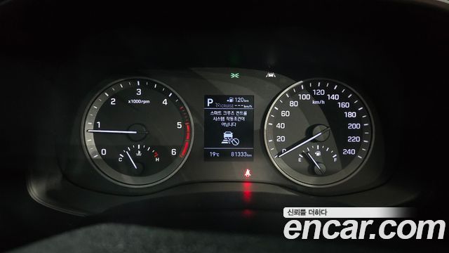 Hyundai Tucson Diesel 2.0 2WD Premium 2019 — фото 8