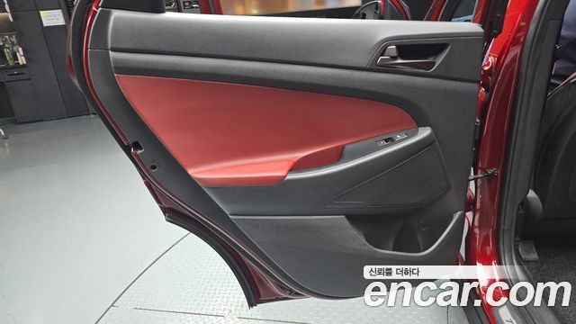 Hyundai Tucson Diesel 2.0 2WD Premium 2019 — фото 25