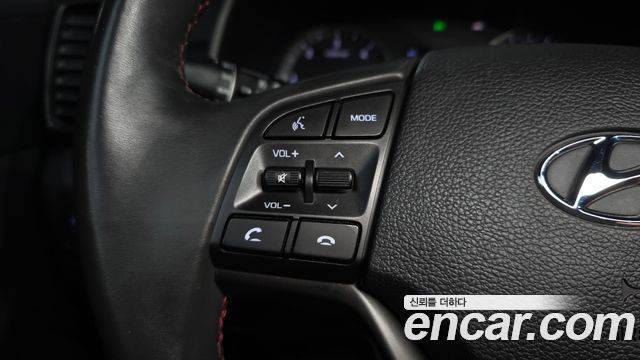 Hyundai Tucson Diesel 2.0 2WD Premium 2019 — фото 35