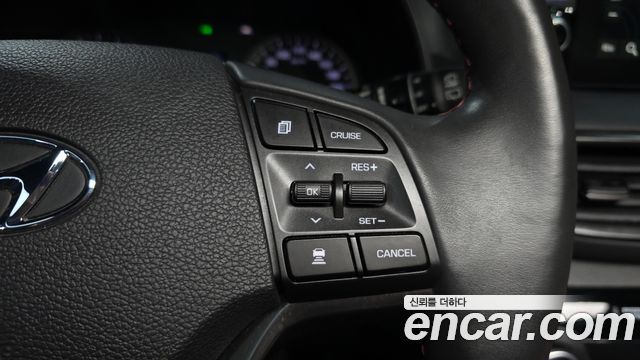 Hyundai Tucson Diesel 2.0 2WD Premium 2019 — фото 36