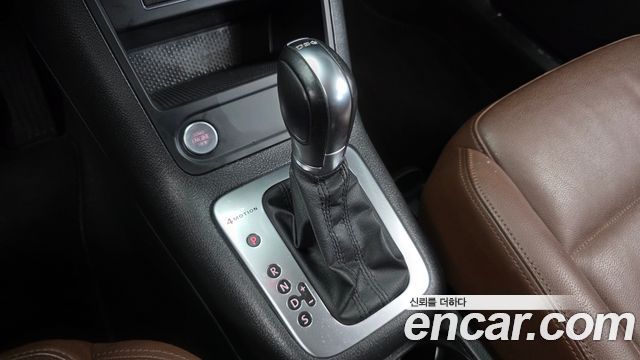 Volkswagen Tiguan 2.0 TDI Comfort 5N 2014 — фото 9