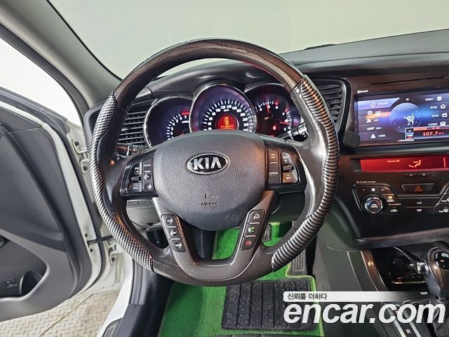 Kia K5 LPI Prestige 2013 — фото 9