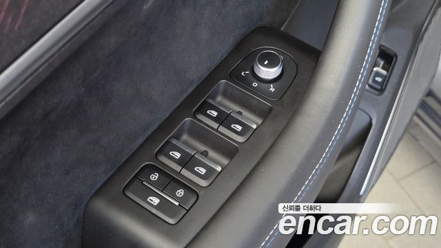 Renault Korea Grand Koleos 1.5 E-TECH Esprit Alphine 2WD 2025 — фото 35