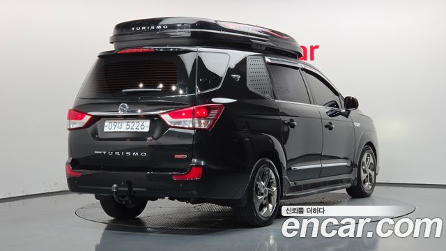KG Mobility (SsangYong) Korando Turismo 4WD Extreme Sport 9-Seater 2019 — фото 2