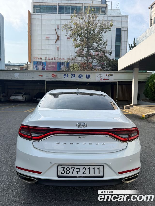 Hyundai Grandeur (IG) 3.0 LPi Modern (Rental Car) 2017 — фото 2