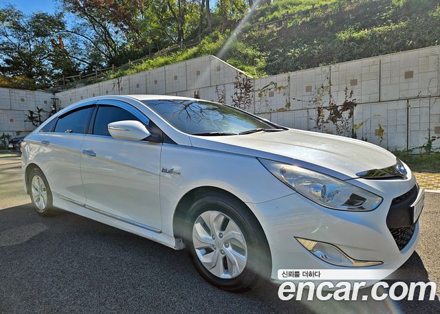 Hyundai Sonata Hybrid 2.0 Modern 2014 — фото 8