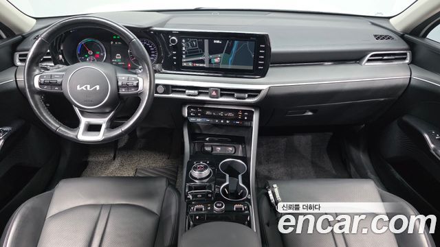Kia K5 Hybrid (III) Trendy 2023 — фото 7
