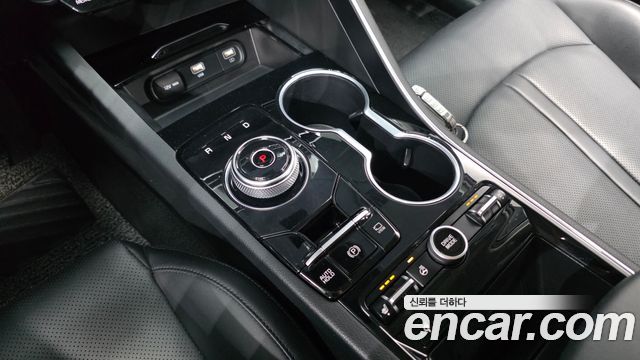 Kia K5 Hybrid (III) Trendy 2023 — фото 9