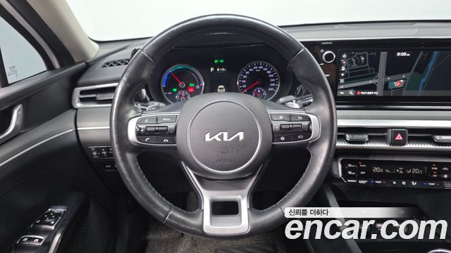 Kia K5 Hybrid (III) Trendy 2023 — фото 14